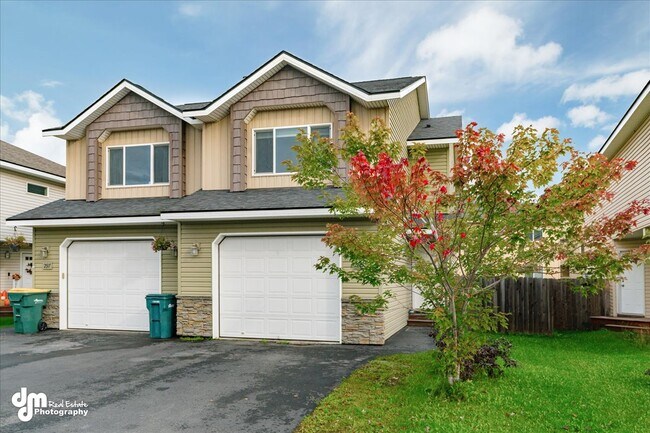 Building Photo - 299 Skwentna Dr