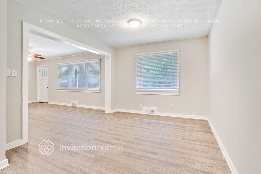 Building Photo - 207 Brown Rd