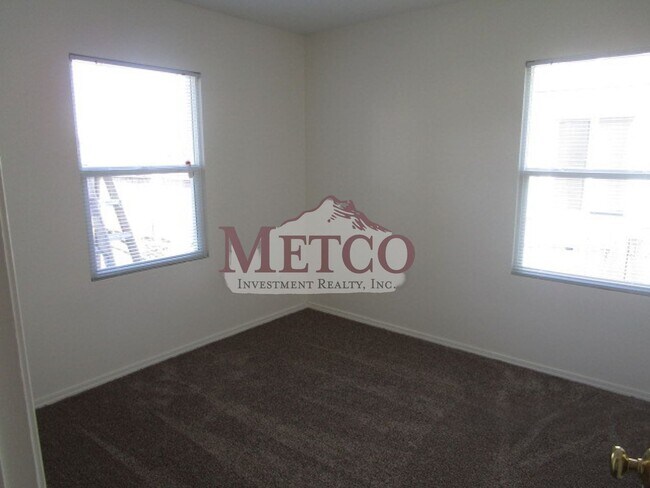 Building Photo - Charming 3 bedroom home in Cottage Grove