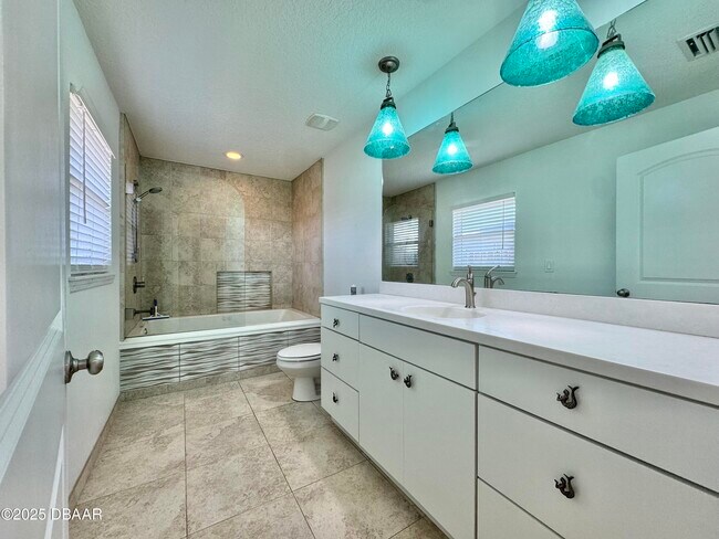 Building Photo - 126 Ormwood Dr