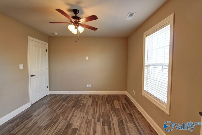 Building Photo - 25861 Caldera Dr