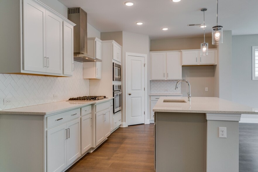 Building Photo - 208 Woodhall Ct
