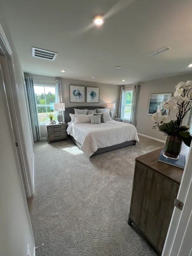 Building Photo - New 3BR Home in Antioch