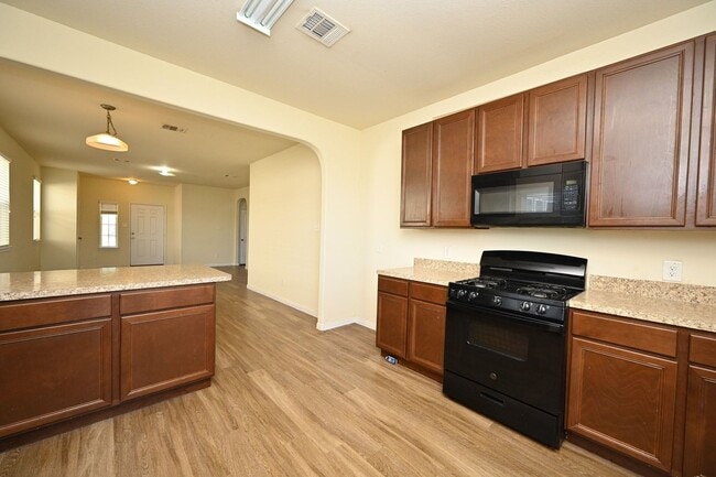 Building Photo - 10331 Admirable Path