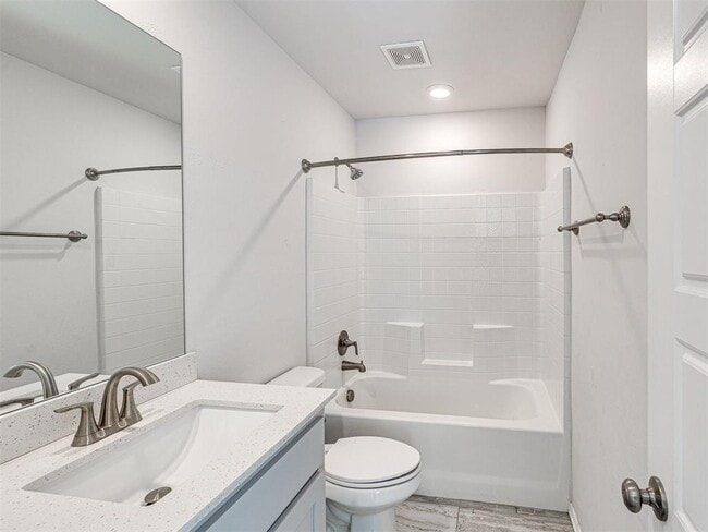 Building Photo - 2508 NW 199th St