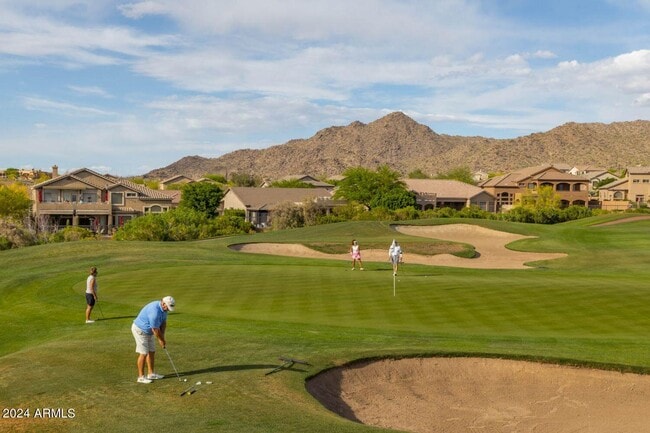 Building Photo - 3055 N Red Mountain