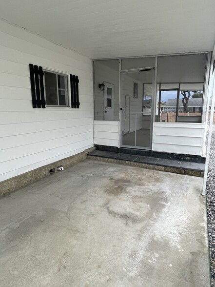 Building Photo - 270 San Mateo Cir