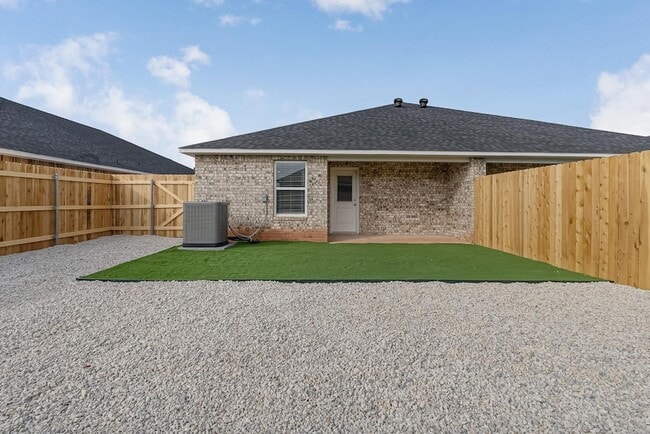 Building Photo - 2649 Baron Ave