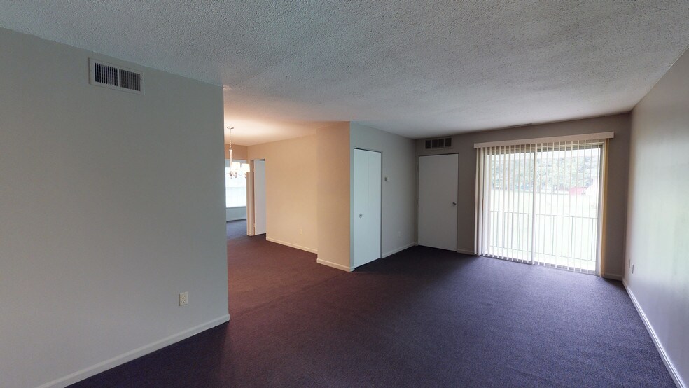 Drake Village Apartments 108116 Highland Dr Titusville PA 16354