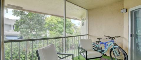 Building Photo - 6553 Via Regina