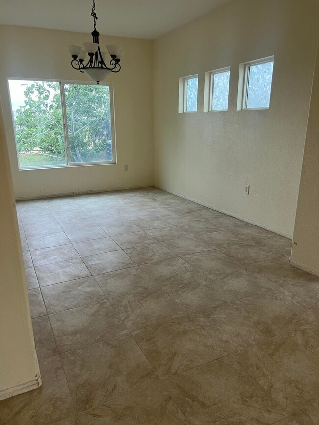 Building Photo - 4301 Bethpage Dr