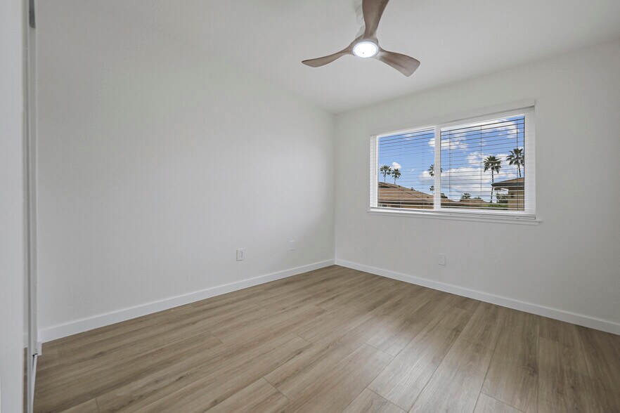 Building Photo - 72577 Edgehill Dr