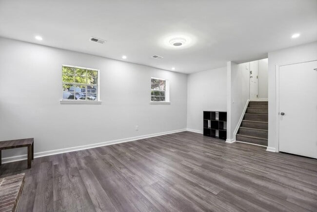 Building Photo - 10145 Rillridge Ct