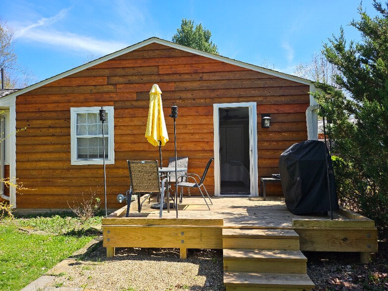 Building Photo - 14949 Hook Hollow Rd