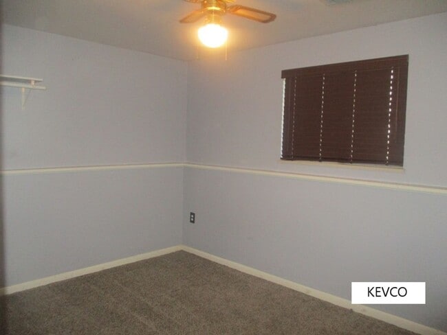 Building Photo - Tri-Level Home by Foothills Mall