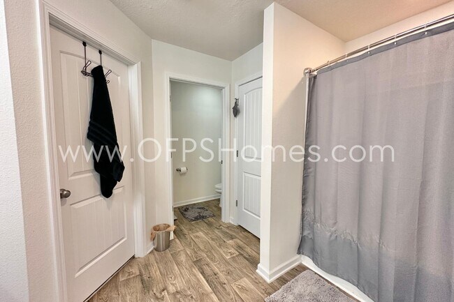 Building Photo - 841 Moorhen Wy