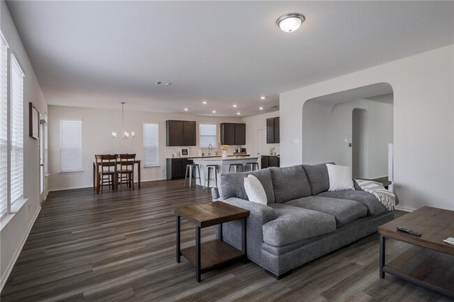 Building Photo - 14104 Honey Gem Dr