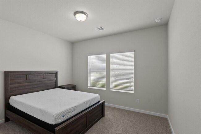 Building Photo - 2507 Chivalry Ln