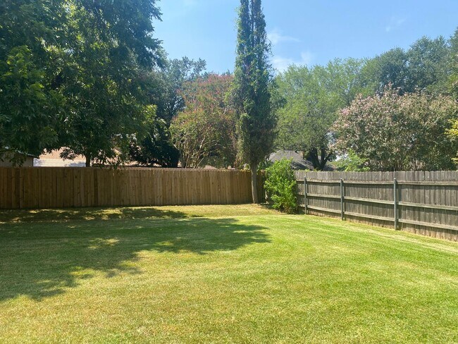 Building Photo - Brownlee Estates