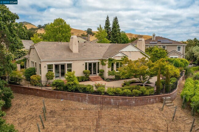 Building Photo - 111 Diablo Ranch Ct