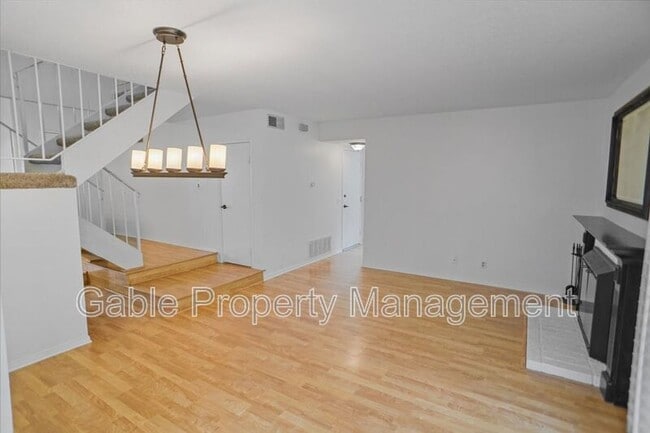 Building Photo - 21643 Spice Ct