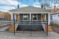 Building Photo - 576 N 400 W