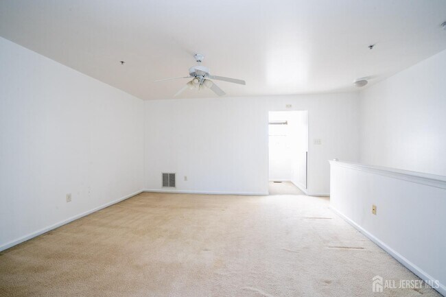 Building Photo - 1603 Blossom Cir