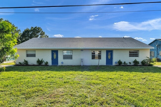 Building Photo - 2809 Jefferson Pkwy