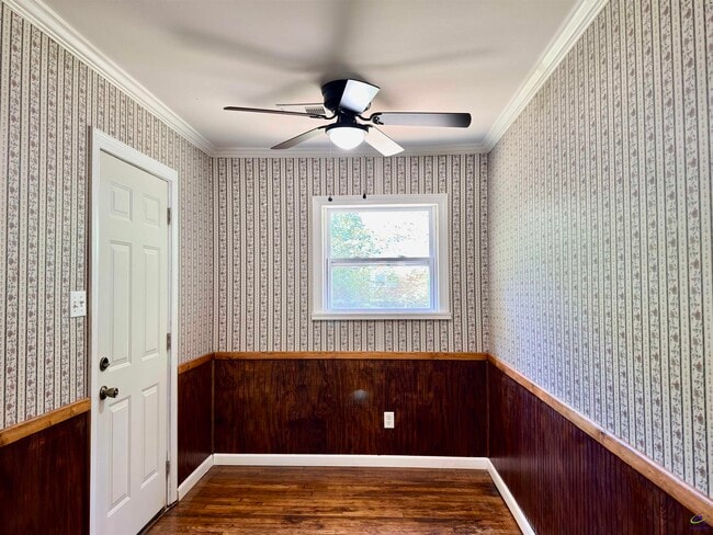 Building Photo - 111 Marilyn Dr