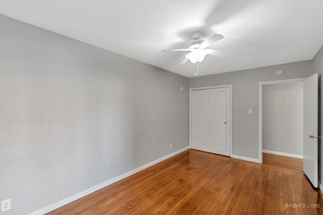 Building Photo - 80 Terra Vista Ave