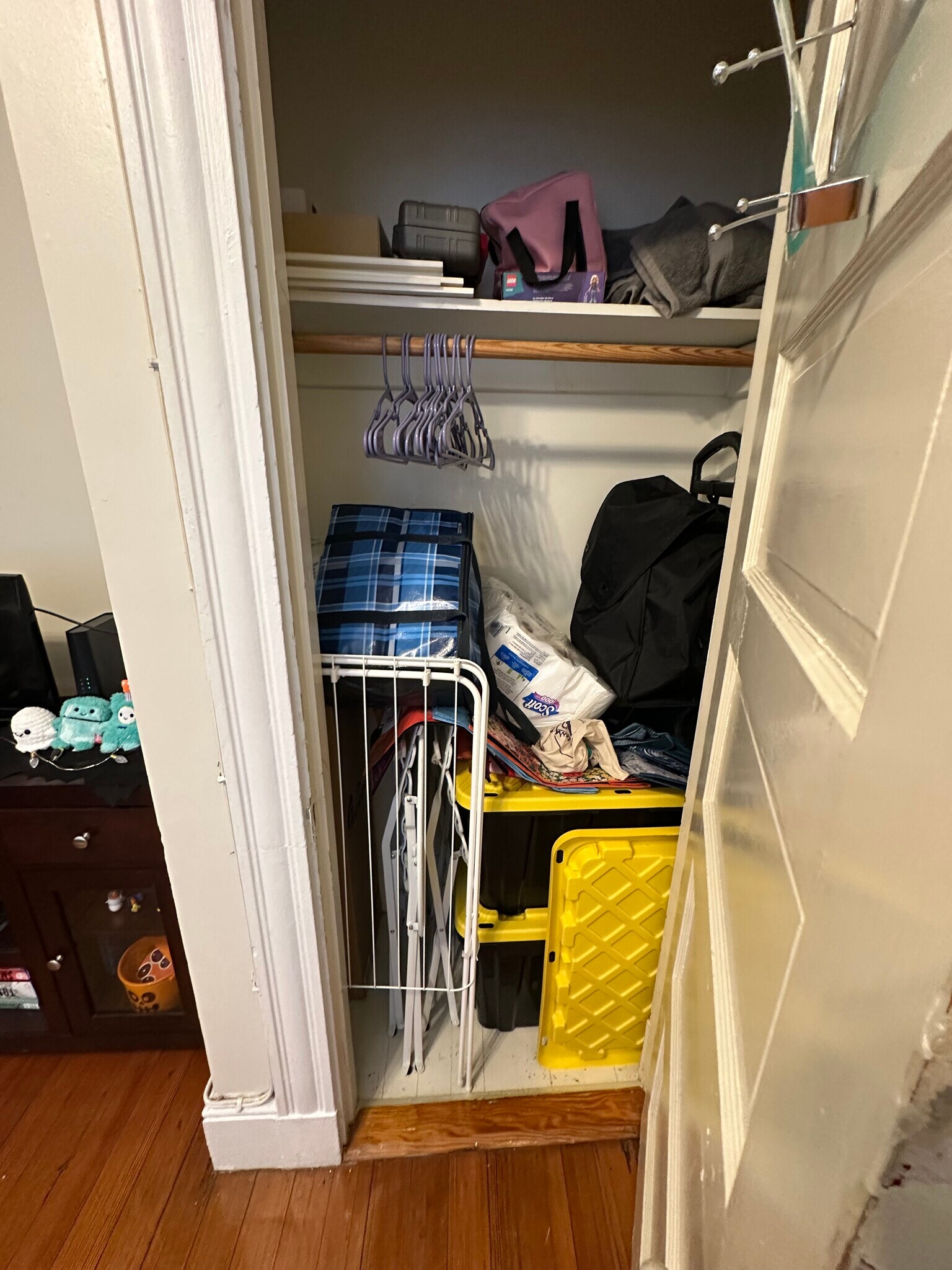 Building Photo - 190 Winthrop Rd