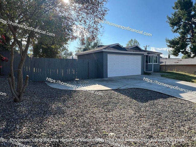 Building Photo - Cosy Home For Rent