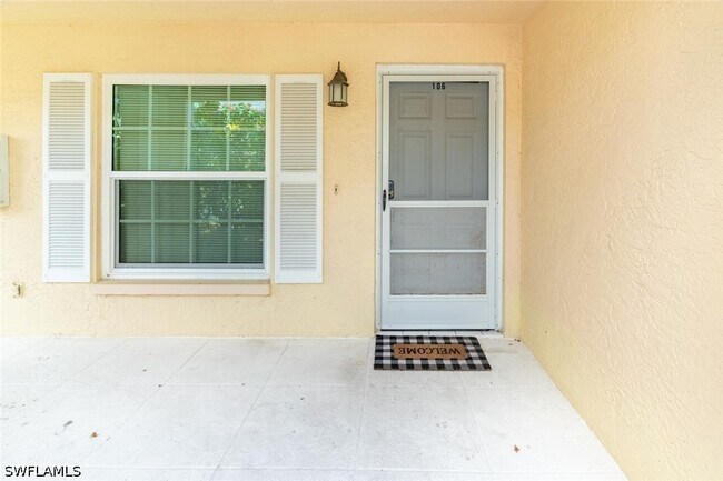 Building Photo - 774 Wiggins Lake Dr