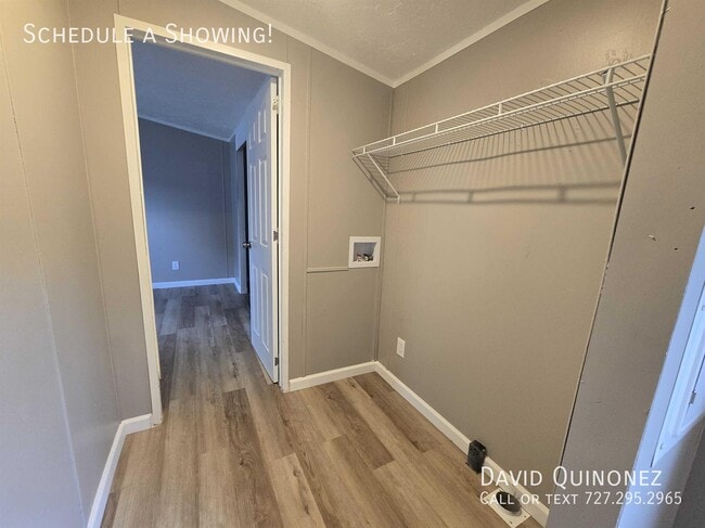 Building Photo - 252 S Blackwood Dr