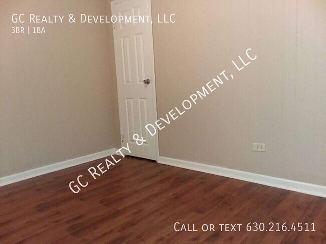 Building Photo - ***PARK FOREST / SINGLE FAMILY HOME  / 3 B...
