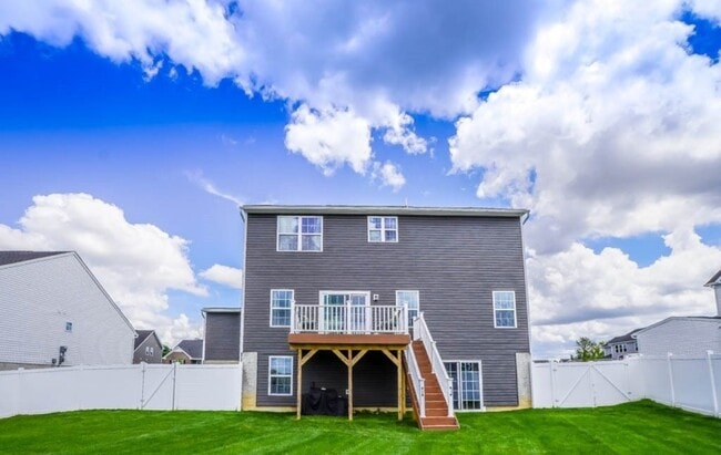 Building Photo - 6693 Harrington Court Avenue NE
