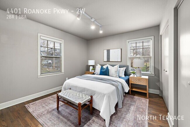 Building Photo - 4401 Roanoke Pkwy