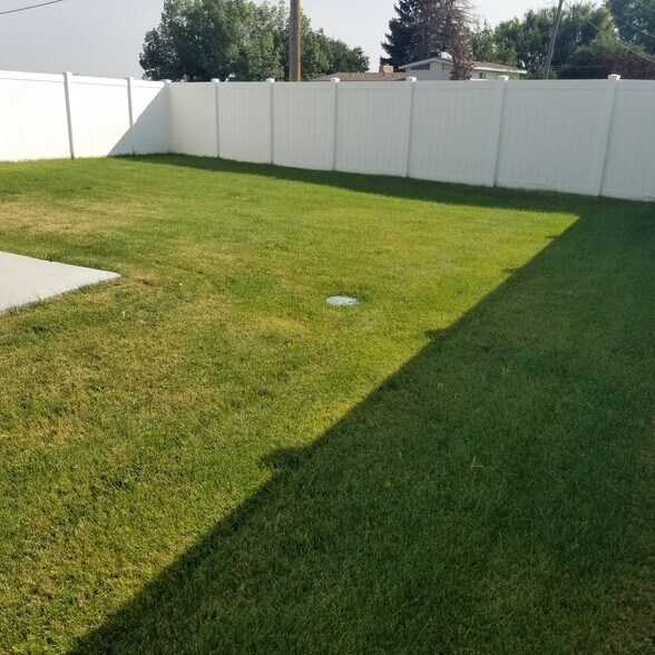Backyard - 2981 Lisa Ct