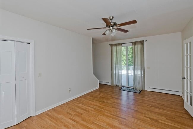 Building Photo - 159 N Monson Rd