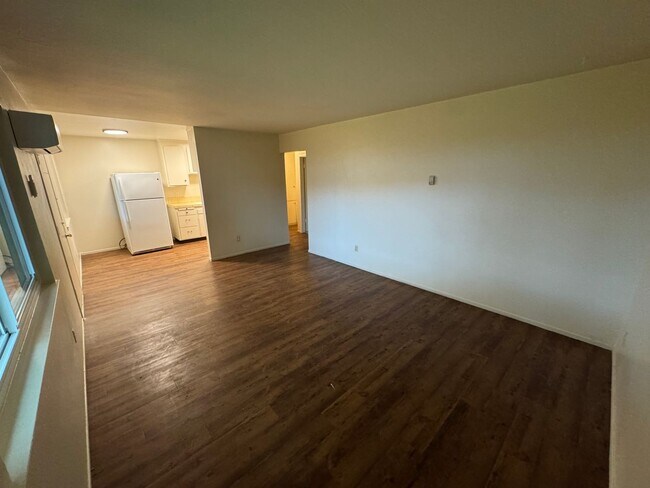 Building Photo - Mulberry Court Apartments