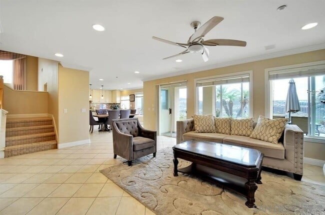 Building Photo - 10394 Valley Waters Dr