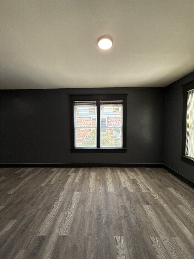 Building Photo - Fully Renovated 4BR in Berclair/Highland Heights – Section 8 Welcome