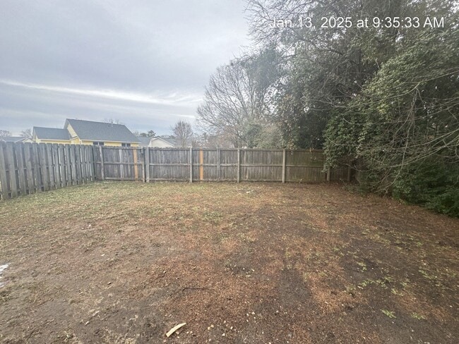 Building Photo - 6300 Bent Tree Dr