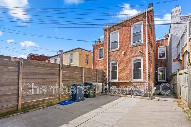 Building Photo - 1641 4th St NW