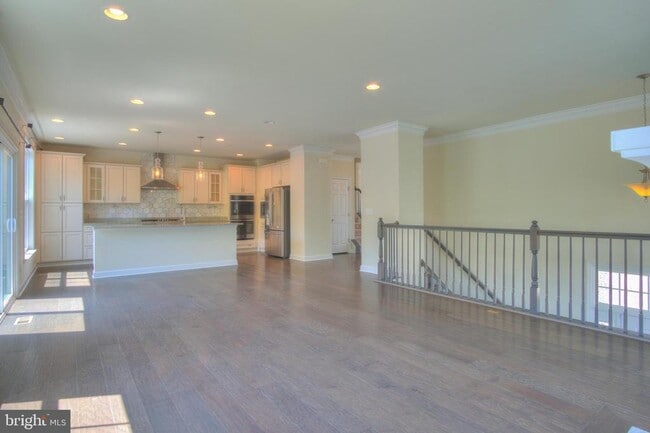 Building Photo - 42629 Oak Pk Sq