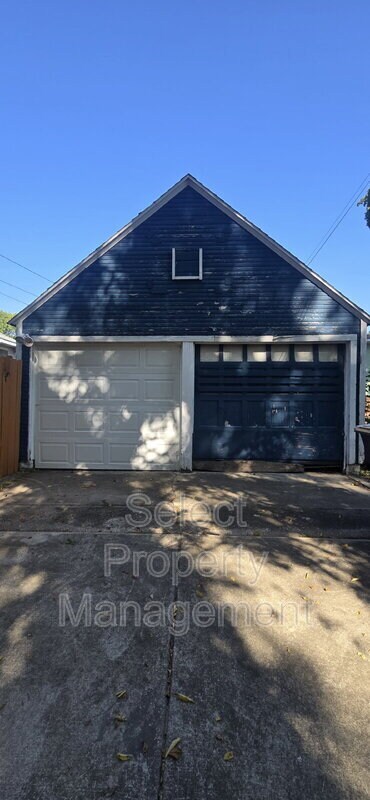 Building Photo - 1228 Elmwood Ave