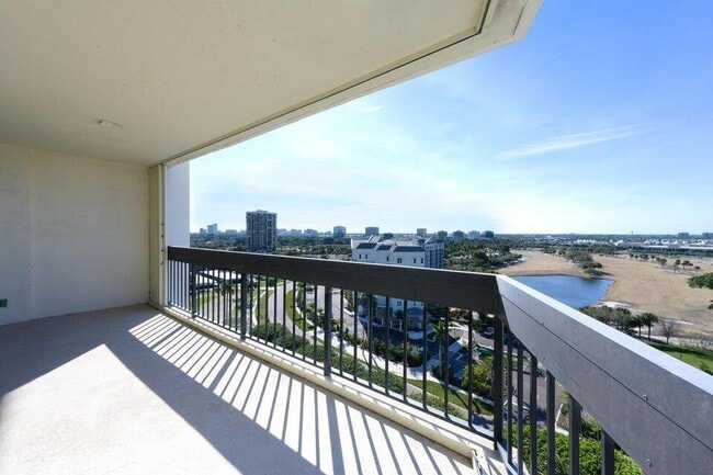 Building Photo - 2400 Presidential Way