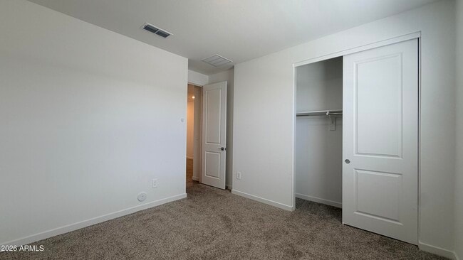Building Photo - 37406 W San Clemente St