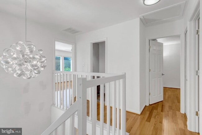 Building Photo - 2990 Borge St