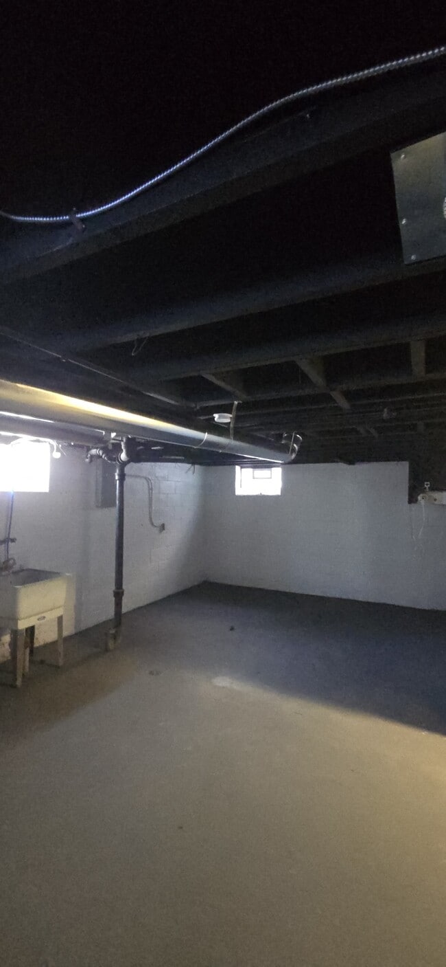 Building Photo - 19451 Woodingham Dr